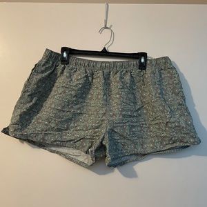 State of Mine River Shorts in size XL